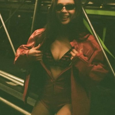 PaolaJj2's profile picture. OT4 of Blackpink || Jennie's girlfriend