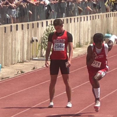 _tristandiaz's profile picture. Maize High School Eagles🦅 || Football🏈- DB, S || Track🏃‍♂️💨- 100m, 200m,Relays || All-American Ranked🏅|| 2028 Class of 2️⃣8️⃣