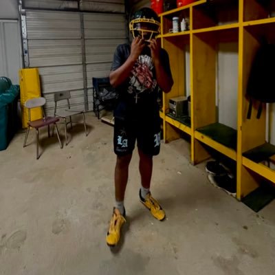 Athlete | Class of 2028 | football | 6’1 200 Email: @therealquadreiz2010@gmail.com Phone: 252-664-3312. MaxPreps: https://t.co/V7KJMe4tiE Gpa-3.18