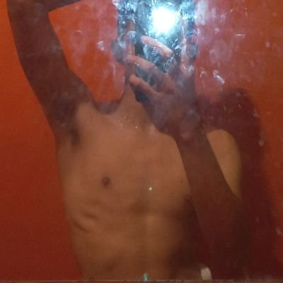 a_l_i_i_l's profile picture. 🪐