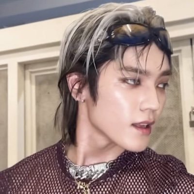 xplrtyongf's profile picture. tyongf 3DG stan 🎸 I like paranormal and scary things 👻 reptile mom (3)&crab mom (2)