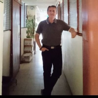 ANTES DE ESCRIBIR, APRENDE A PENSAR. Nicolás Boileau. Agradezco las correcciones, mas no las ofensas. El bloqueo es por salud mental. Disculpe las molestias.
