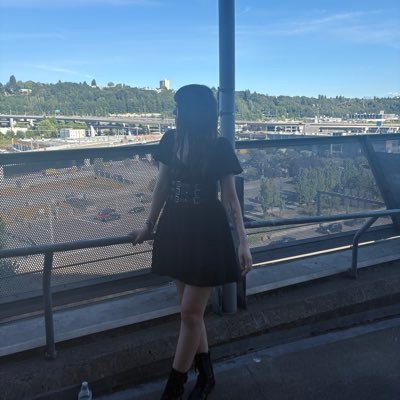 Twitch Affiliate | Traveler | Sunflower addict  Business: SunnyxoTTV@gmail.com
