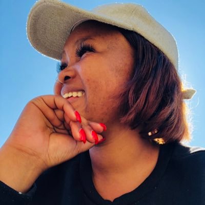 I just saw a post that said,THE GRASS IS GREENER ON THE OTHER SIDE but actually the grass is greener where you water it⁉️🫠😊🏳️‍🌈🌈