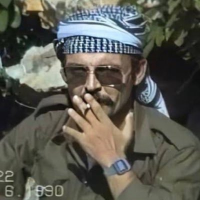 golge_yazar_16's profile picture. gölgeler sizi takip eder