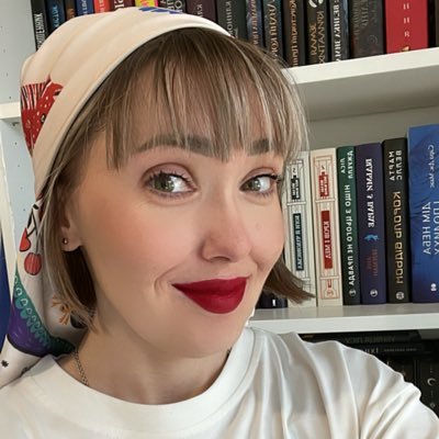 Східнячка 🤟🏻 Інтроверт👤Вегетаріанка 🌱 Язичниця 🫶 Книжковий амбасадор📚Люблю чорний гумор і сарказм 😈 Росіянам тут не раді 🔪🖕🏻