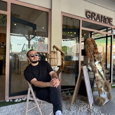 irfantasdemir4's profile picture. insan