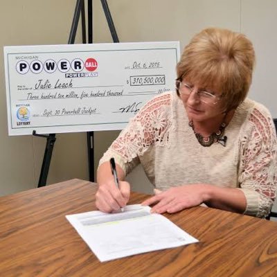 I’m Julie leach Jackpot Winner & Philanthropist Turning fortune into opportunity! Founder of a $50K giveaway program, empowering dreams & uplifting communities.