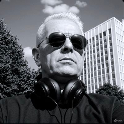 DusThilo's profile picture. #UnsereDemagogie ist unantastbar!