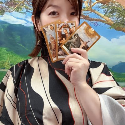 プラベよりな垢🤫宿命×直感で“深くて優しい答え”を届ける占い師🔮 恋愛・複雑愛・子育て・人間関係◎ タロット/算命学/ルノルマン/姓名判断 鑑定実績500名以上/講師歴16年・指導実績1200名超 北九州|Zoom全国対応OK📩 ▶鑑定30分3,500縁|DM相談1件1,500縁