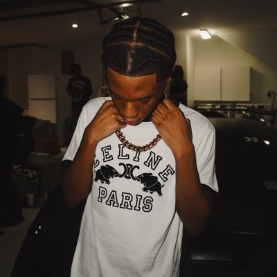 moneyrunz247's profile picture. 400🩸 #llbemo❤️‍🩹 #B4B💫