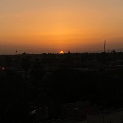 rszn050's profile picture. 