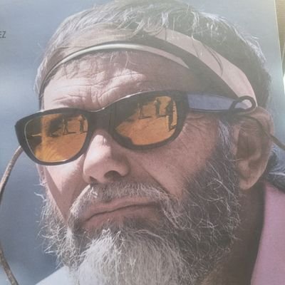 Nos quedamos porque tenemos fe, nos marchamos porque nos desengañamos. Volvemos porque nos sentimos perdidos. Morimos porque es inevitable...