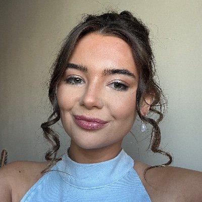 PR Strategist at @digitaloftuk | 📧
charlotte.mcmanus@digitaloft.co.uk |
self proclaimed funny gal and bake off enthusiast
