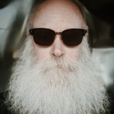 At 61 years old, I could give two shits from a rat's ass about what others think of me. Blue check? need a compelling reason for a follow. póg mo thóin, cnInn