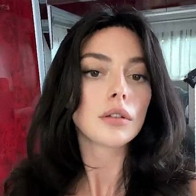 imdeeevv's profile picture. 