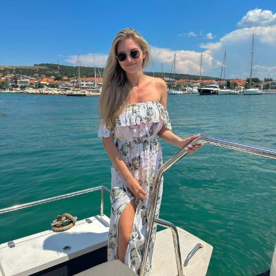 Be your own sun, don't rely on others' radiance.
No harassment🙅🏼♀️