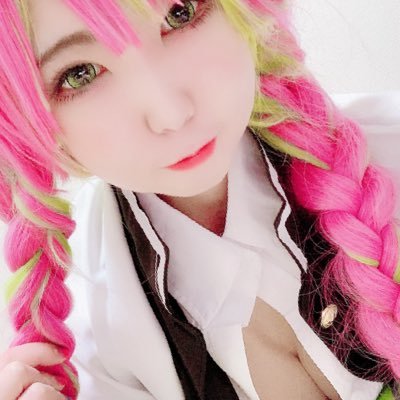 mochamisa's profile picture. 気紛れ自撮りコスプレ絵師文字書きです。鬼滅と百合と女の子を愛してます。そしてkk2さんが好き。 pixivで鬼滅1日1小説あげてます。NiziU箱推しミイヒ😍、Fateシリーズ、hp親世代。