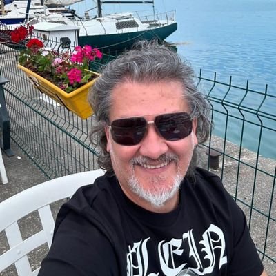 Brooklyn420911's profile picture. I'm an easy going man with a good heart ❤ ....widowed looking for who to spoil with my riches and good things 🇱🇷