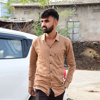 pkmeena960233's profile picture. 