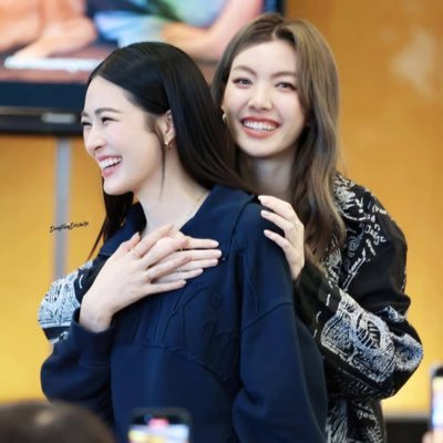 onlyyou1719350's profile picture. หลิงออม🌞🌜