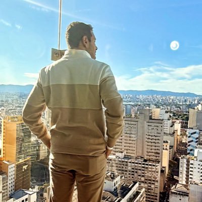 Advogado, cozinheiro, Master Sommelier (@boutiquevinho), WSET3, Especialista em Harmonização 🍷&🥘 Reclamações, opiniões duvidosas e fotos de comida e vinhos.