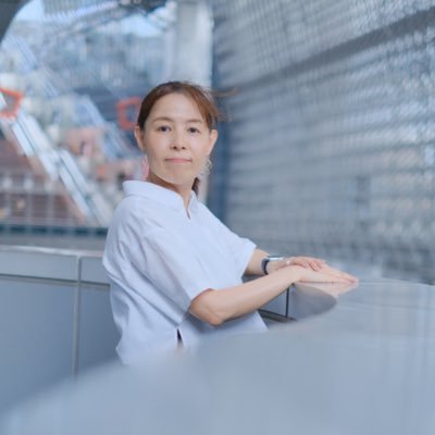 witzJps's profile picture. 京都・東山のWeb制作会社 ヴィッツ（witz） です。 ECサイト制作と運営サポートをするECの便利屋さん。年商数千万のECひとり運営経験あり。元郵便局→起業、文系出身Webデザイン+プログラマー。水泳始めて１年半でジムの全国大会出場。趣味は水泳と筋トレと読書。AIと心理学勉強と数字の学び直し中の一児の母。