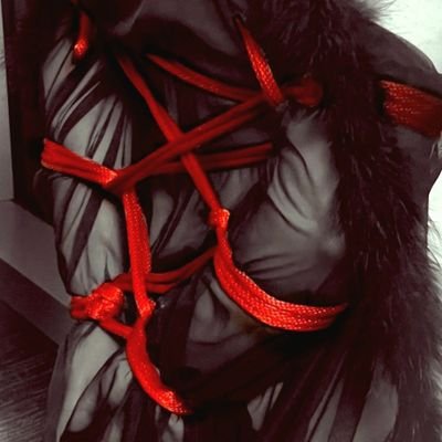 sleepyy_pupp's profile picture. merm | 28 | they/them | non-binary trans masc | 18+ only pls | rope and chastity enjoyer | one sleepy pup 💤 🏳️‍🌈🏳️‍⚧️