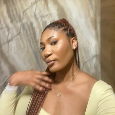 Shalom🩷 Profile