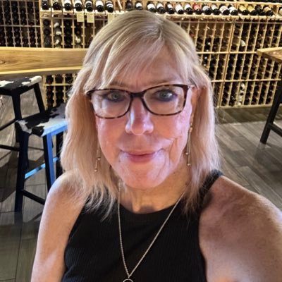 sarahmadden6474's profile picture. Left handed trans girl finally in her right mind. 💜6’4 Amazon Queen 💜she/her💜t4t💜lover of all 💜