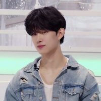 κΉκ±΄μ°π€ (@onlygeonwoo) 's Twitter Profile