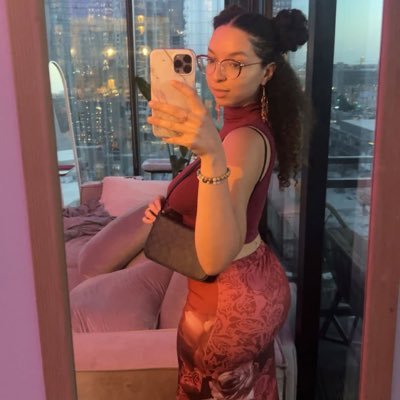 Jenna1917967839's profile picture. 