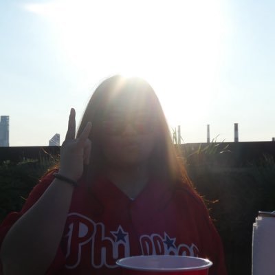 _elvinnelauren's profile picture. Back by popular demand •‿•