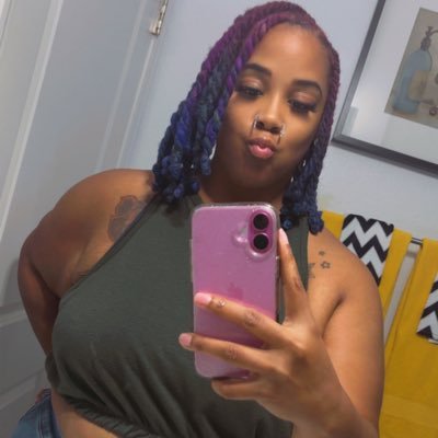 Unforgettable Queen👑 #BBW ♏️ #RIPDad #BLM✊🏽 Don’t you get tired of lurking?? Menace 😈 “This Her Right Here” 🥴 Brielle Muva 💅🏽 Tone Gf 👫🏾MO ✈️ FL 🎉