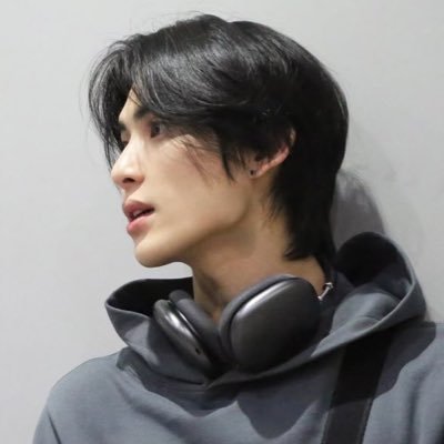 平叶志, 𝐓𝐀𝐈𝐑𝐀 𝐊𝐘𝐎𝐒𝐇𝐈 : Sensibly written by https://t.co/cbHKRDvUpj He’s an equalist with the fruit of crime called remorse.
