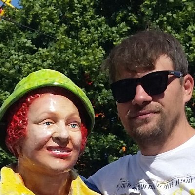 RotaminaerRoot's profile picture. IM Root.
FPS Gamer.
LOVE SKINS.