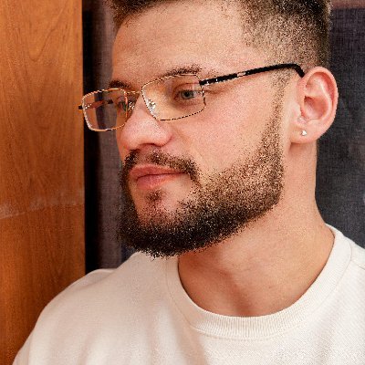 apollon_fan's profile picture. Go follow https://t.co/TUDtiSVyXW
and check his Insta: https://t.co/0Kj2ANiBau