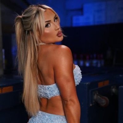 I love watching WWE and playing video games and playing WWE2K videos games anDplaying NBA2k videos games WATCHING NFL NBA AEW TIFFANY STRATTON IS MY GIRLFRIEND