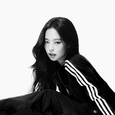 im_wws's profile picture. only Y