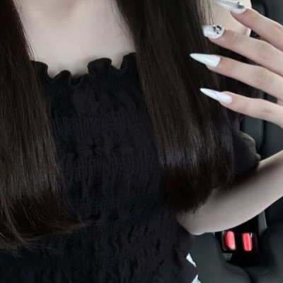 akanatachyan's profile picture. 18' JK フォローしてくれてる人優先で返すかも  @itudemo_nemui4 ⇽仲良い人限定