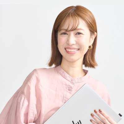 事務職だって、おうちで働こうよ👩💻|AIの学校「飛翔」特別講師|#AI秘書課 コミュニティ代表|時給3000円から開業したブランディング|20名のオンライン秘書チーム運営|Lark派|数秘×AIで自己分析カウンセリング🔮