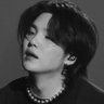 itsmarybee__'s profile picture. escuchando Black Swan con Auron, Dess y Tanizen.
she!¡her ; 25. 
Fan account.