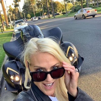 I'm a compassionate woman who comes from a wealthy background as a billionaire. My purpose here is to assist those in need in any circumstance, no RELATIONSHIP