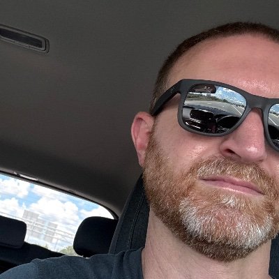 sth1809's profile picture. 