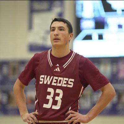 6’1 Guard & Wide Receiver | Class of 2028 | Gothenburg High School | 308-529-1850