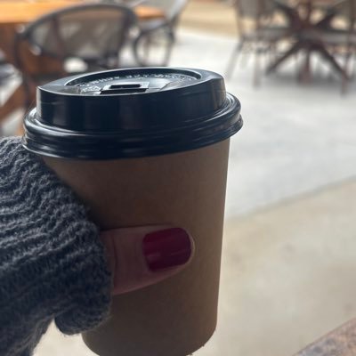 _gmarthias's profile picture. Também podemos fingir que você nunca esteve aqui.😉 🍁☕️