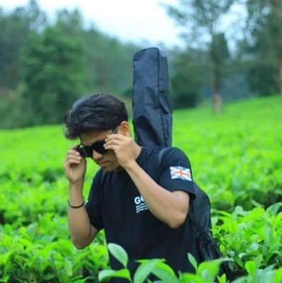 FebriTown's profile picture. keep calm an watch football

New account