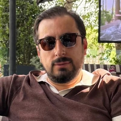 shirazimedia's profile picture. کارآفرین سریالی، دانش‌آموخته مدرسه بازرگانی لندن، جوینده پیوندی نو میان بازار، فناوری و معنا