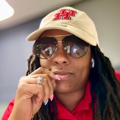 YaeTuve • natchez under-the-hill 〽️ parlays & jokes 🫡