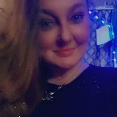 green eyes and thick thighs 😋
goddess shan, here for all your findom and miserable humiliation needs :) tribute and approach. $shannthegoddess